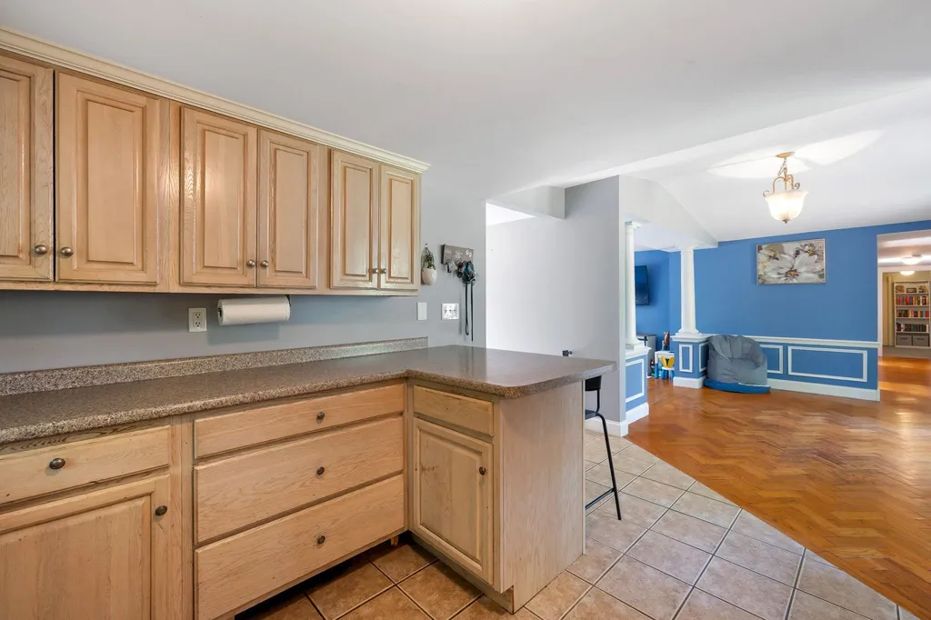 349 Cross Mill Road Northfield NH 03276