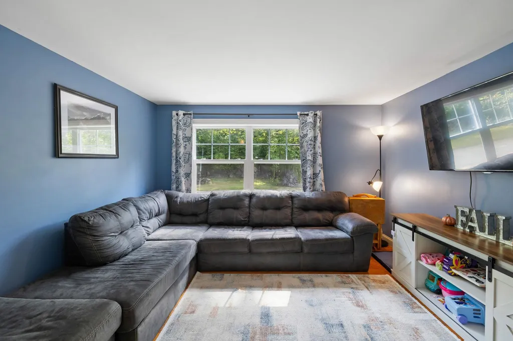 349 Cross Mill Road Northfield NH 03276