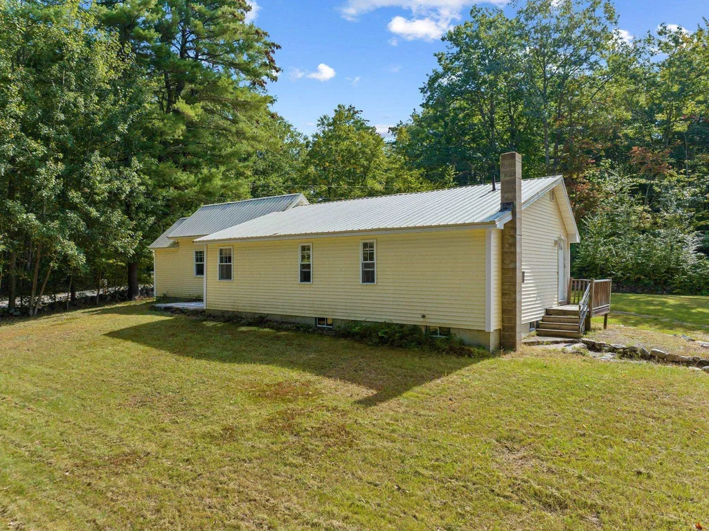 349 Cross Mill Road Northfield NH 03276