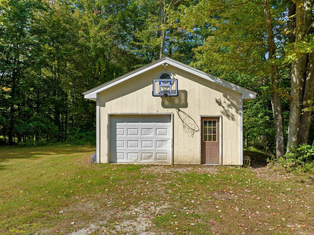 349 Cross Mill Road Northfield NH 03276