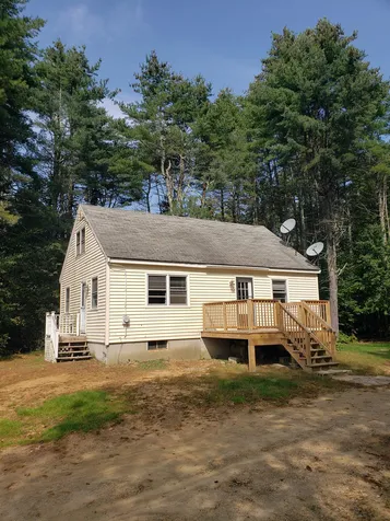 175 Stage Road Nottingham NH 03290