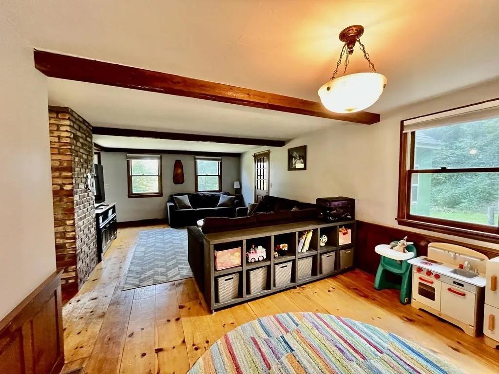 63 Emery Hill Road Henniker NH 03242