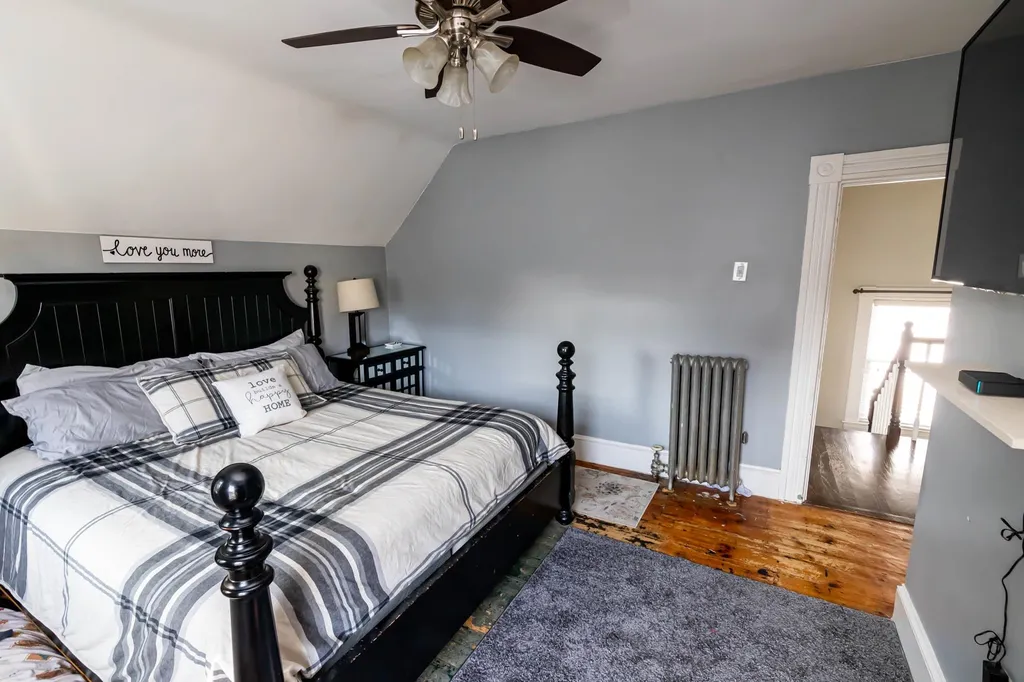 543 Lake Avenue Manchester NH 03103