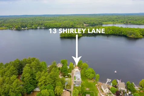 13 Shirley Lane Kingston NH 03848