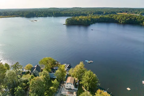13 Shirley Lane Kingston NH 03848