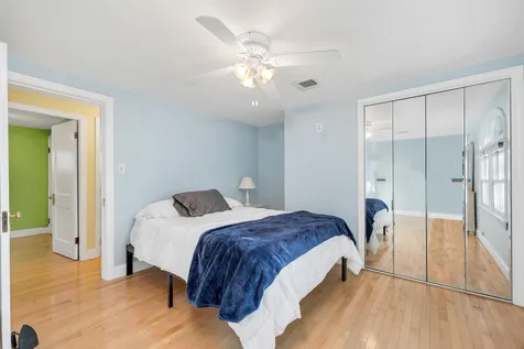 13 Shirley Lane Kingston NH 03848