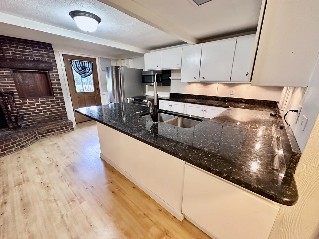1 Woodland Road Dover NH 03820