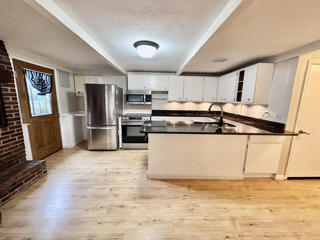 1 Woodland Road Dover NH 03820