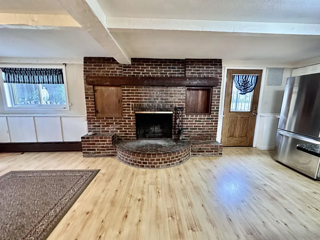1 Woodland Road Dover NH 03820