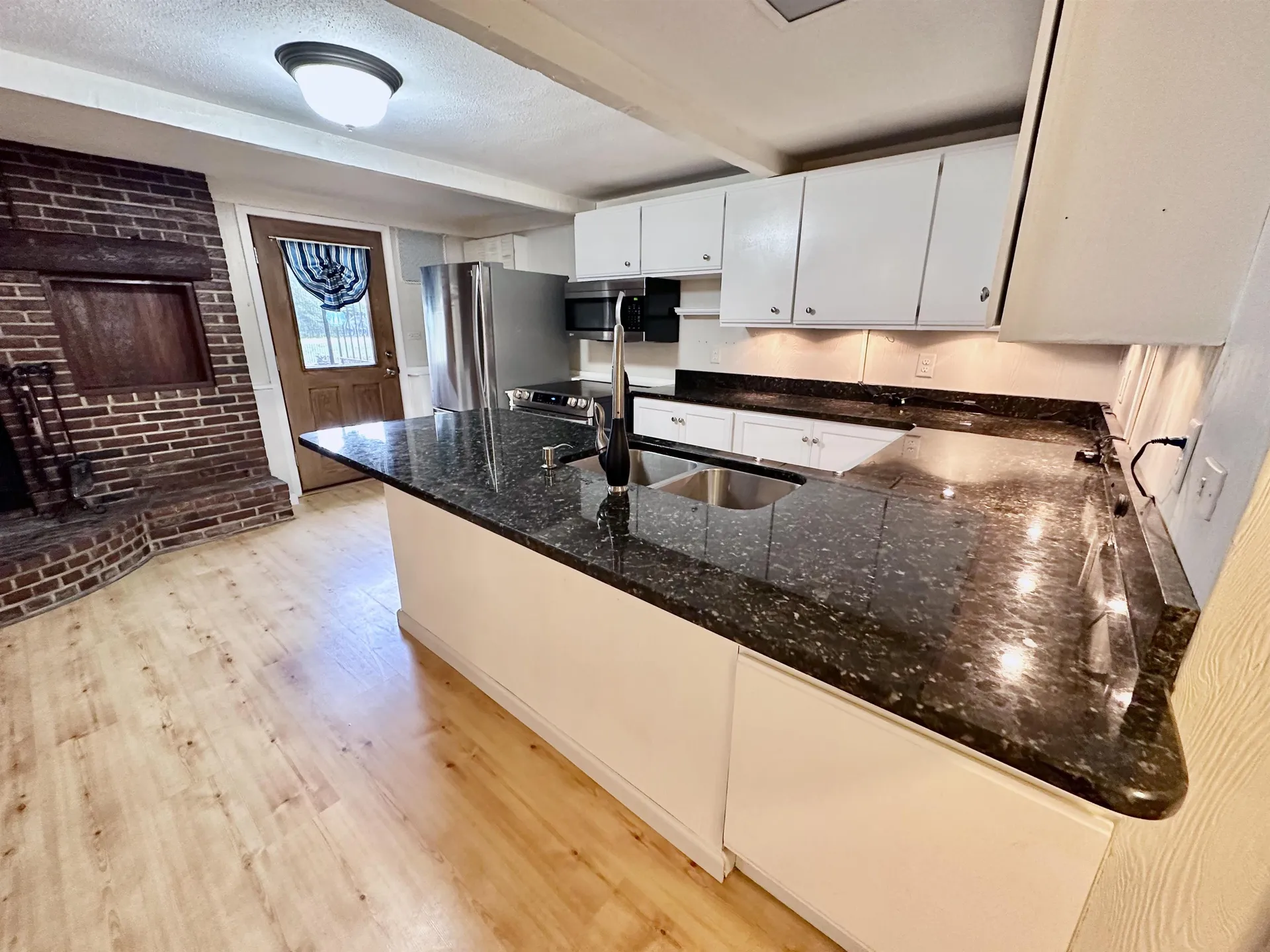 1 Woodland Road Dover NH 03820
