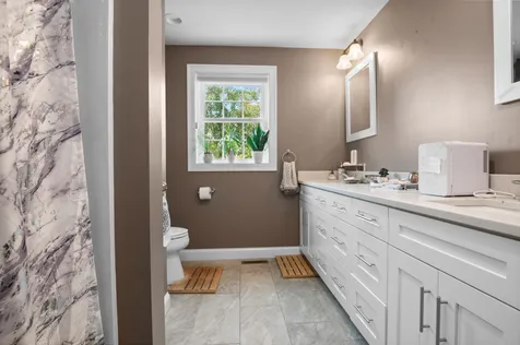 12 Kelly Road Salem NH 03079