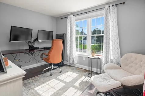 12 Kelly Road Salem NH 03079