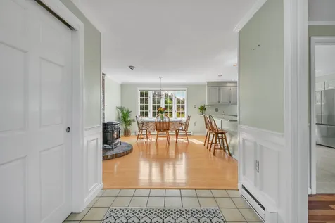 337 Wadleigh Falls Road Newmarket NH 03857
