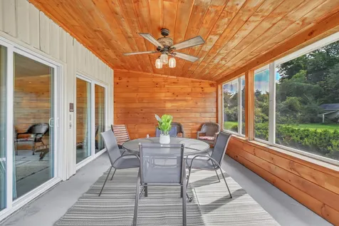 337 Wadleigh Falls Road Newmarket NH 03857