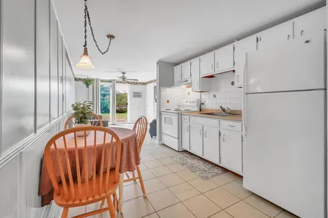 337 Wadleigh Falls Road Newmarket NH 03857