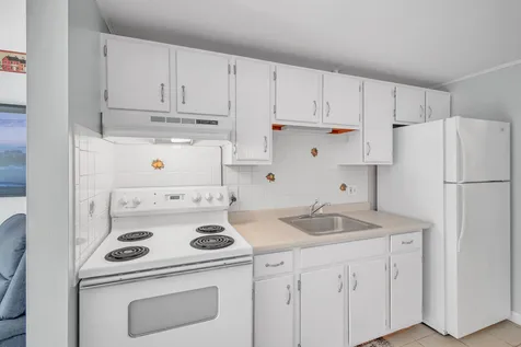 337 Wadleigh Falls Road Newmarket NH 03857