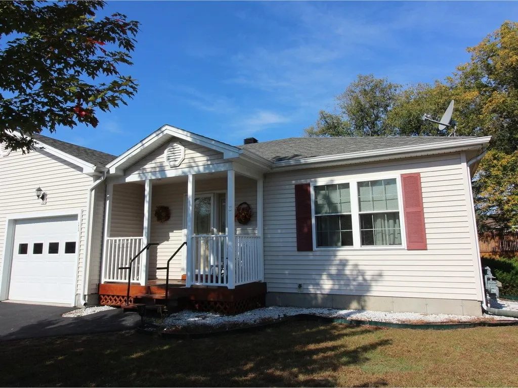 11 Erin Court Milton VT 05468