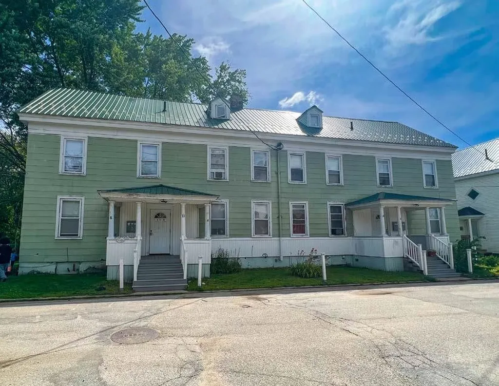 9-11 Worster Street Farmington NH 03835