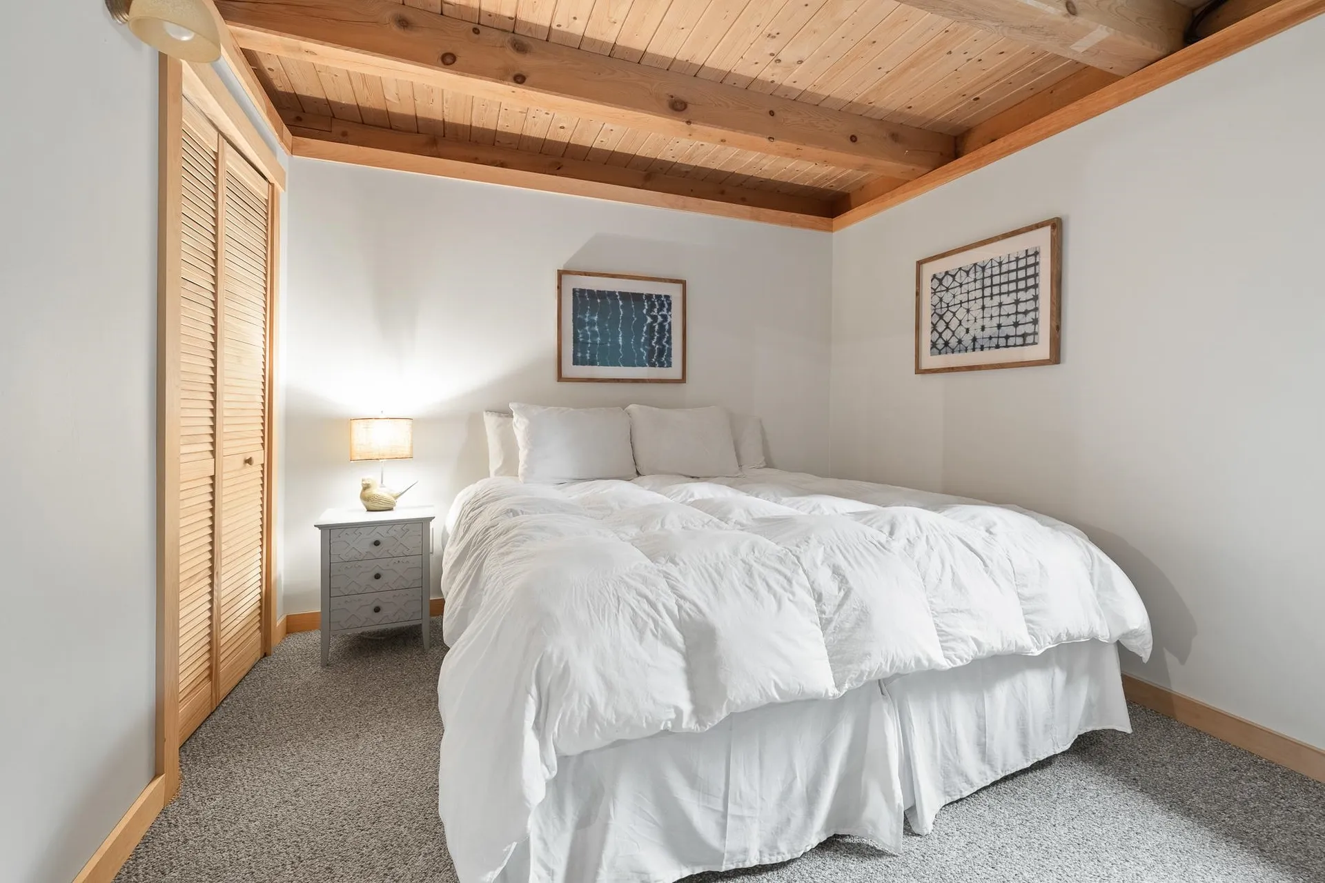 77 Old Stowell Hill Road Londonderry VT 05148