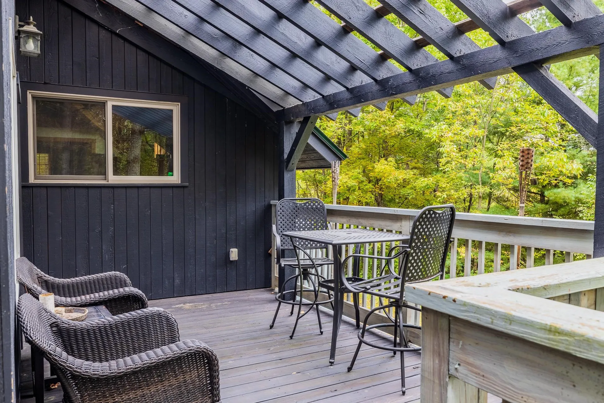 77 Old Stowell Hill Road Londonderry VT 05148