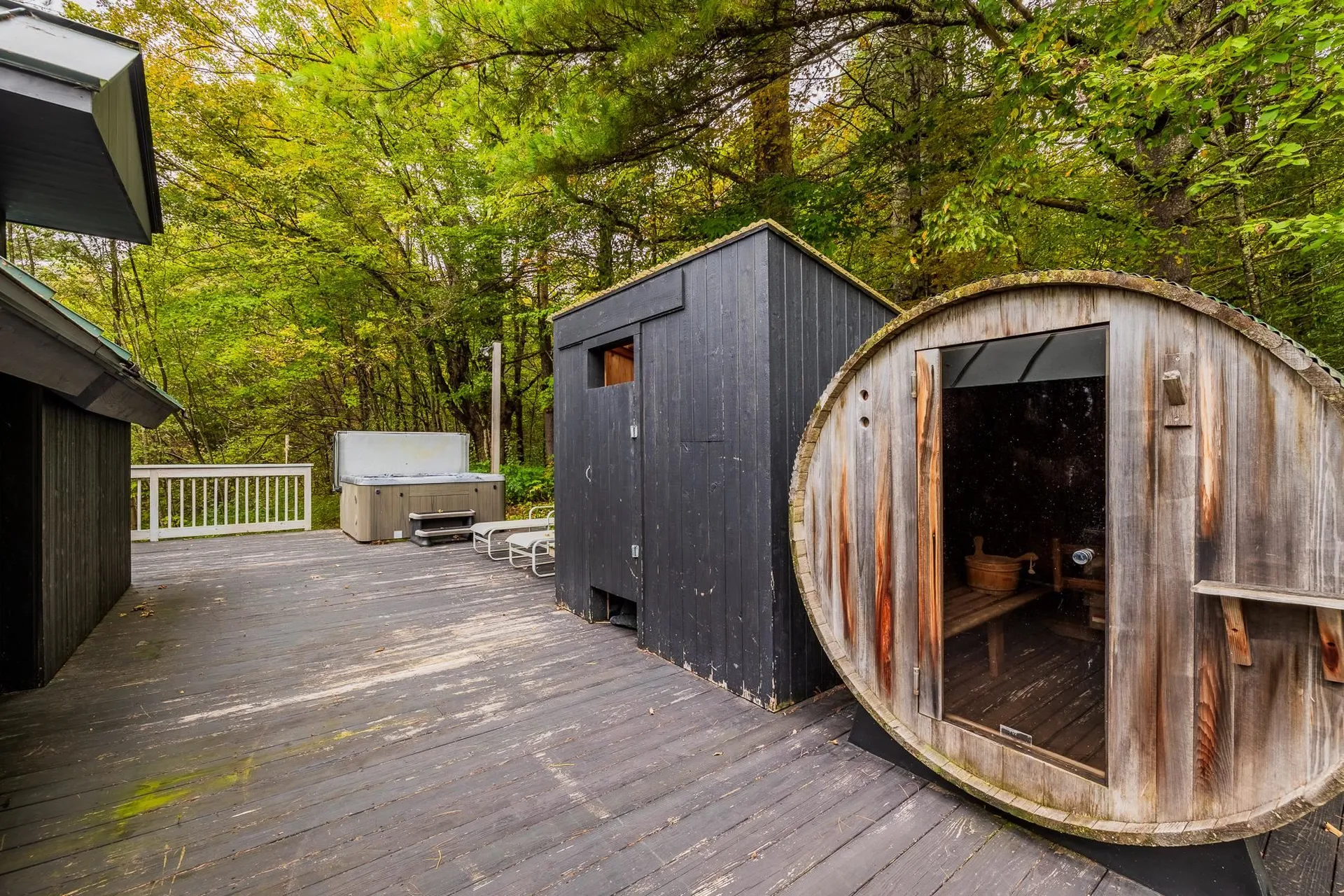 77 Old Stowell Hill Road Londonderry VT 05148