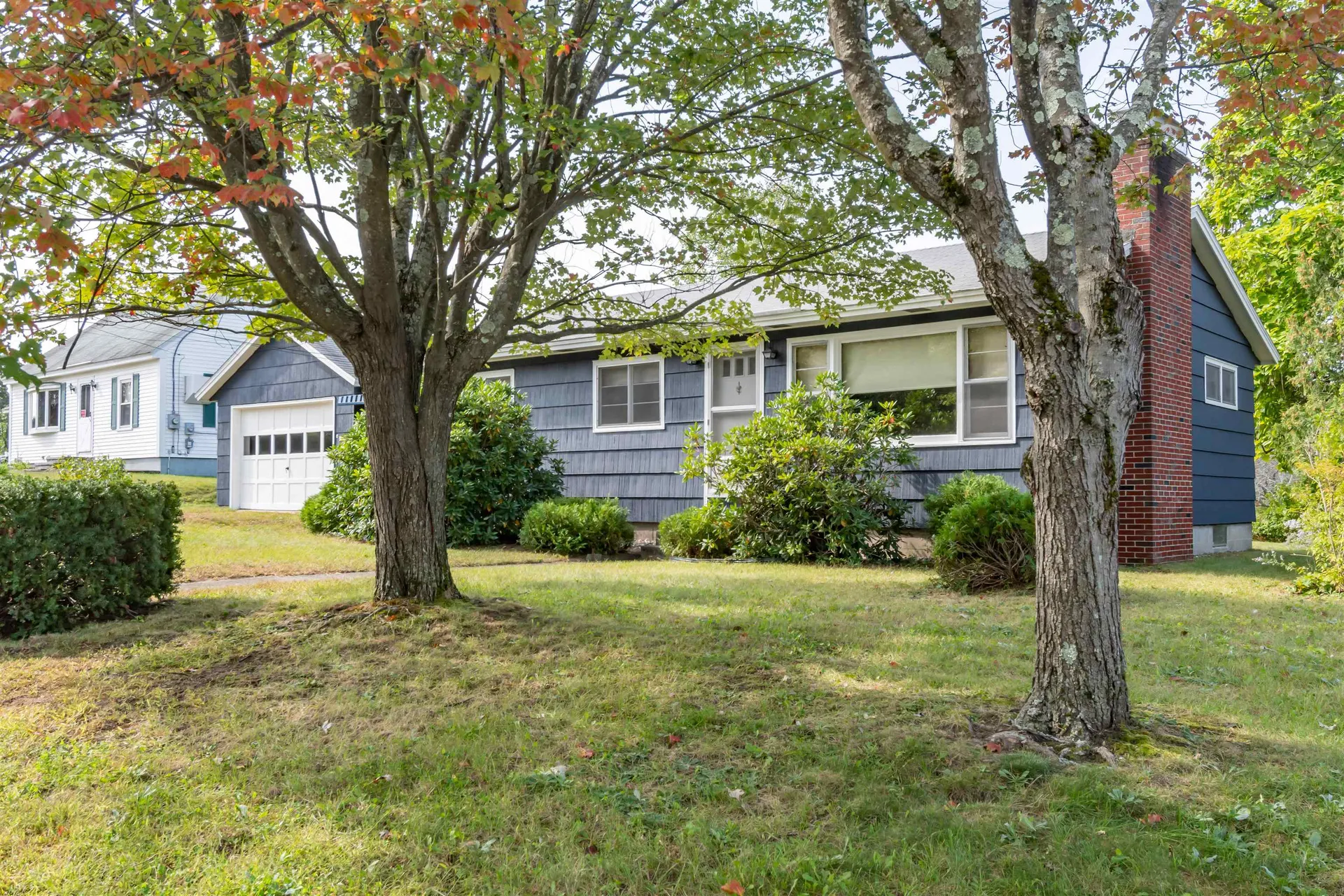 880 Leyte Street Manchester NH 03102