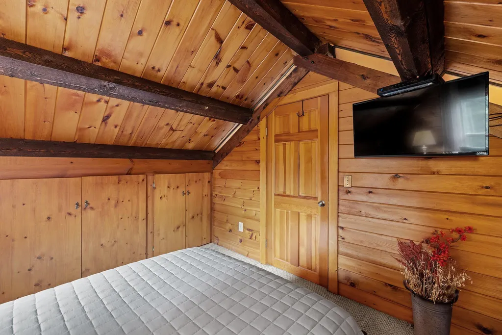 559 Hill Road Franklin NH 03235