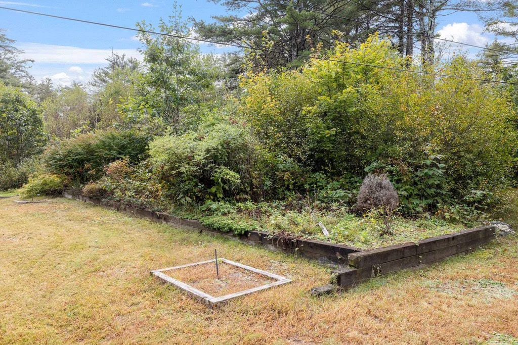 559 Hill Road Franklin NH 03235