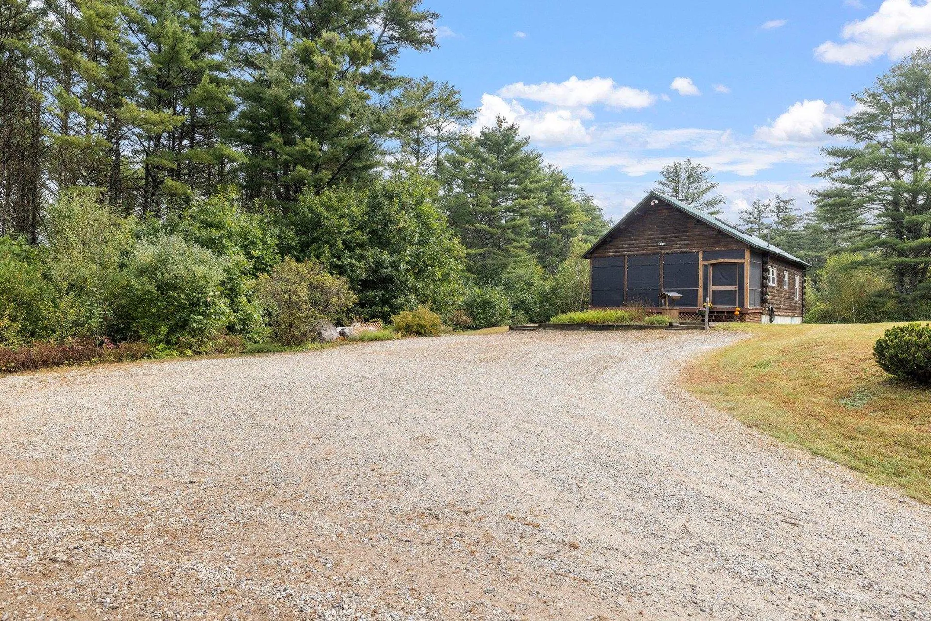 559 Hill Road Franklin NH 03235