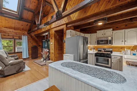 559 Hill Road Franklin NH 03235