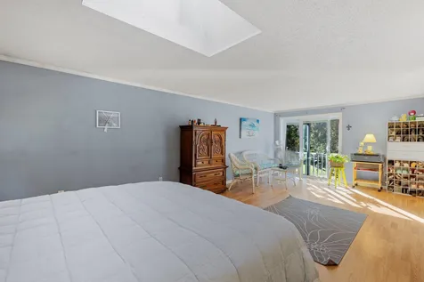157 Bay Hill Road Northfield NH 03276
