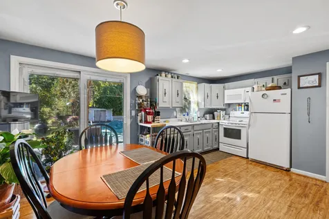 157 Bay Hill Road Northfield NH 03276
