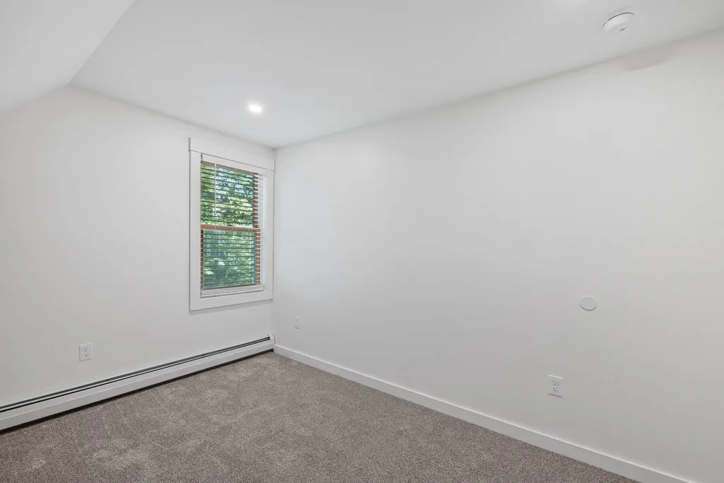 14 Greemore Road Meredith NH 03253