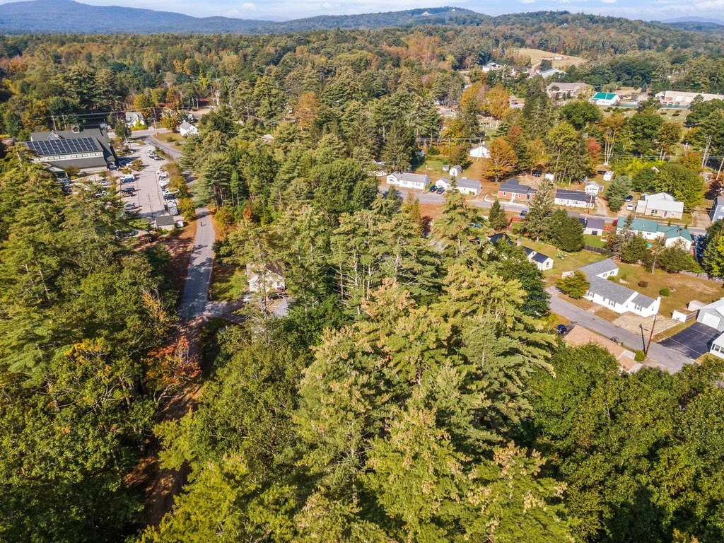 14 Greemore Road Meredith NH 03253