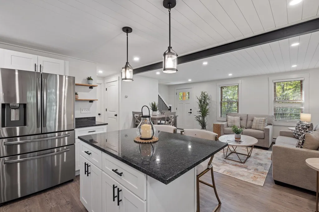 14 Greemore Road Meredith NH 03253