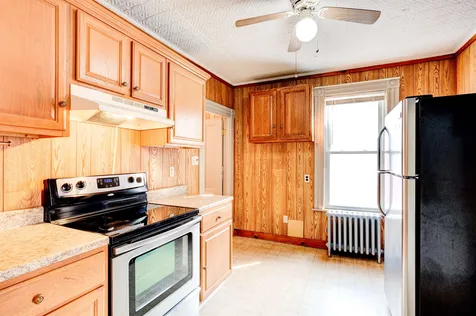 6 Courtland Street Nashua NH 03064