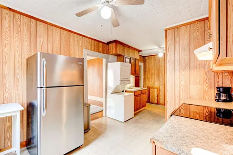 6 Courtland Street Nashua NH 03064