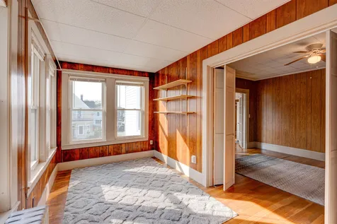 6 Courtland Street Nashua NH 03064