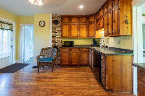 171 S Hill Road New Boston NH 03070