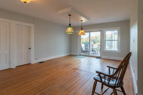 171 S Hill Road New Boston NH 03070