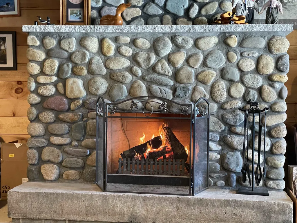 100 Pine Colony Road Franklin NH 03235