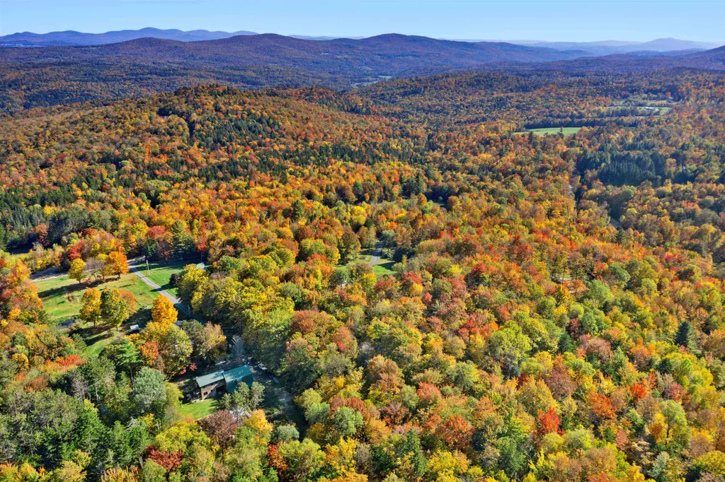 25 Wilder Road Worcester VT 05682