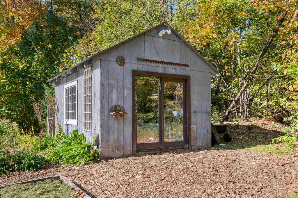 25 Wilder Road Worcester VT 05682
