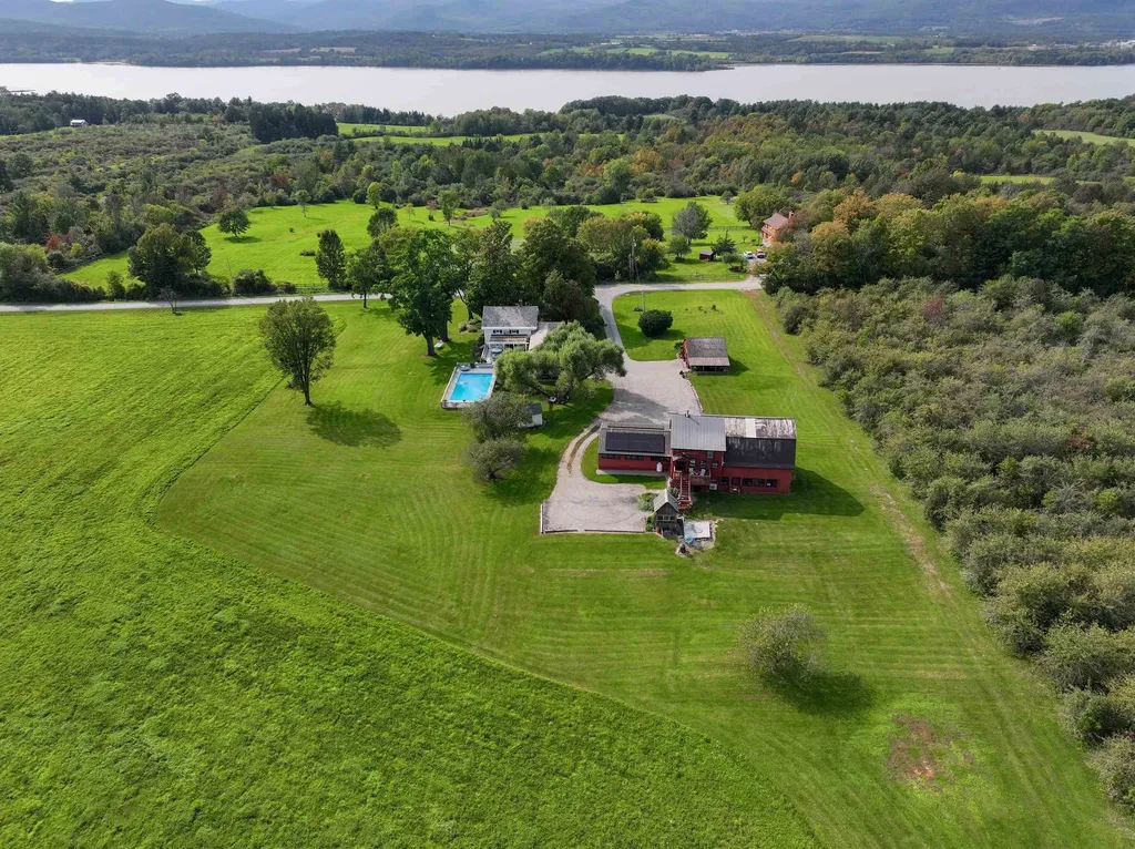 1102 Smith Street Shoreham VT 05770