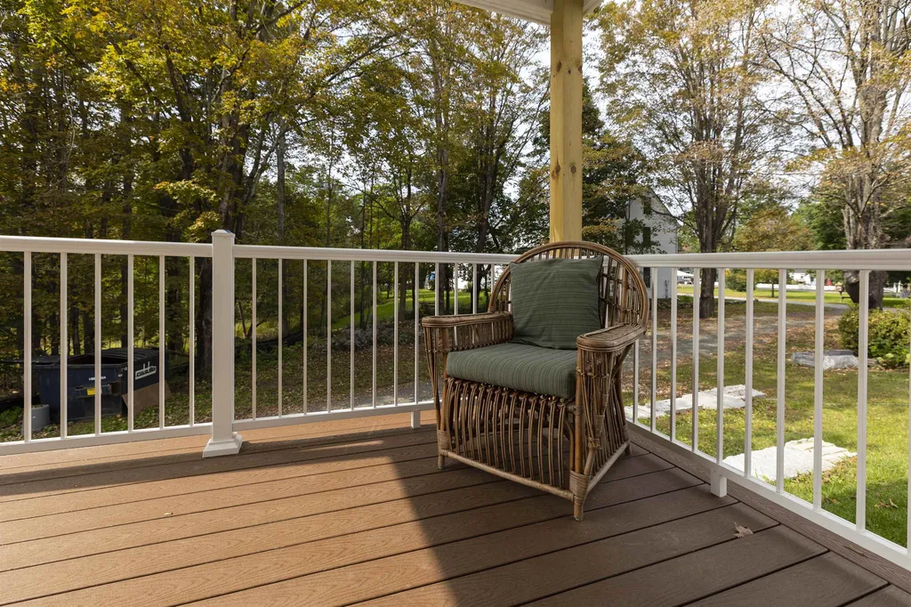 14 On The Common Lyme NH 03768