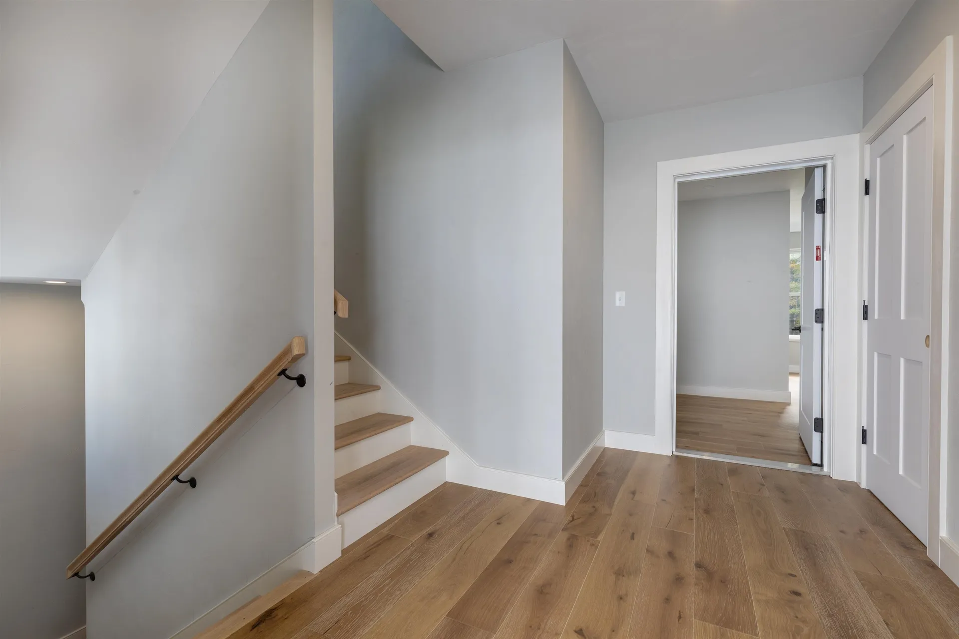 14 On The Common Lyme NH 03768