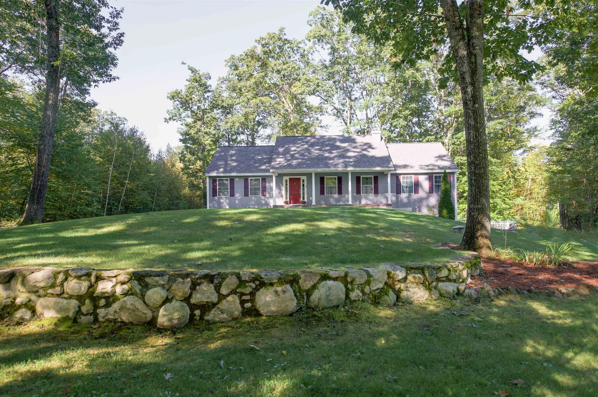 20 Twitchells Way Sandown NH 03873