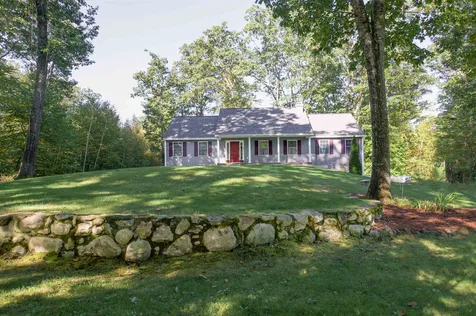 20 Twitchells Way Sandown NH 03873