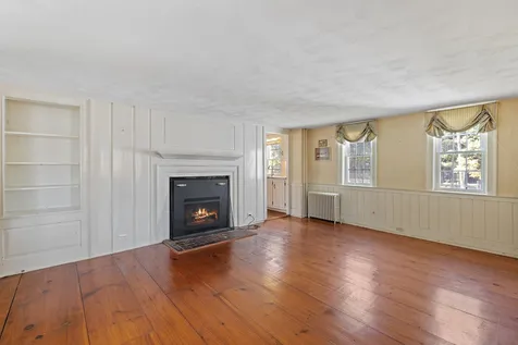 397 S. Main Street Wolfeboro NH 03894