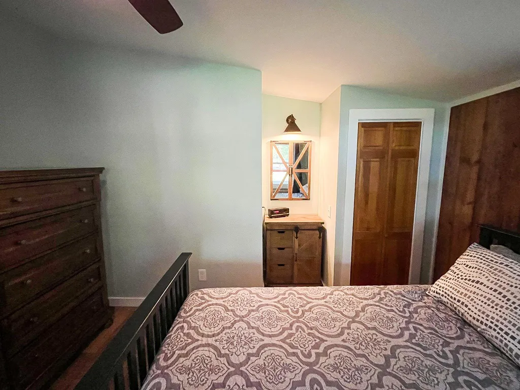 785 Holiday Point Road North Hero VT 05474